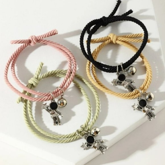 Astronaut Star Catcher Hair Ties - Picture 4 of 4